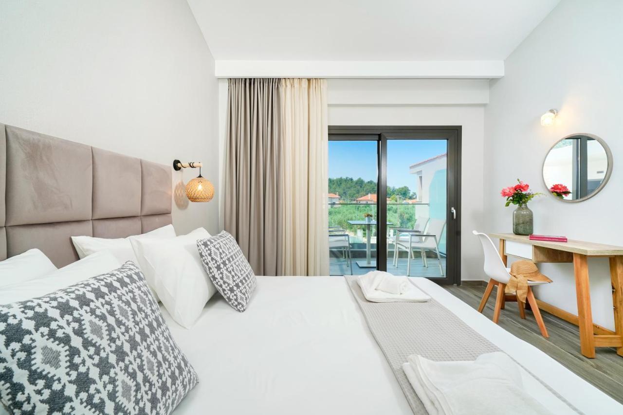 Aquamarine Luxury Rooms Thassos Bagian luar foto