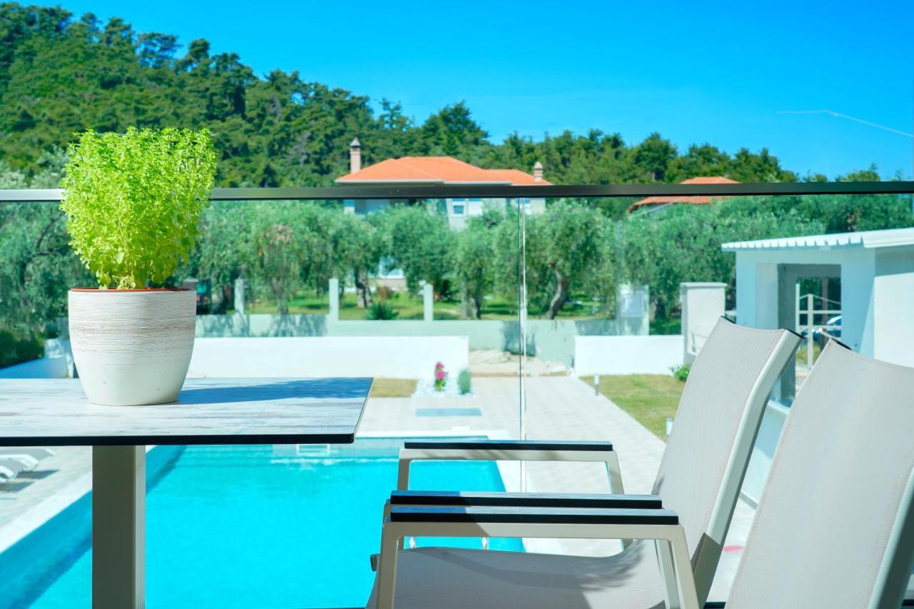 Aquamarine Luxury Rooms Thassos Bagian luar foto